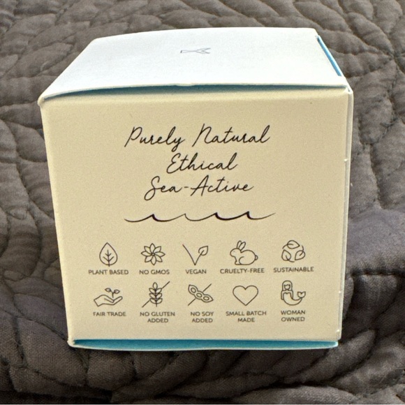 Earth Harbor Mermaid Milk Moisturizer 2 oz new in box - Picture 4 of 5